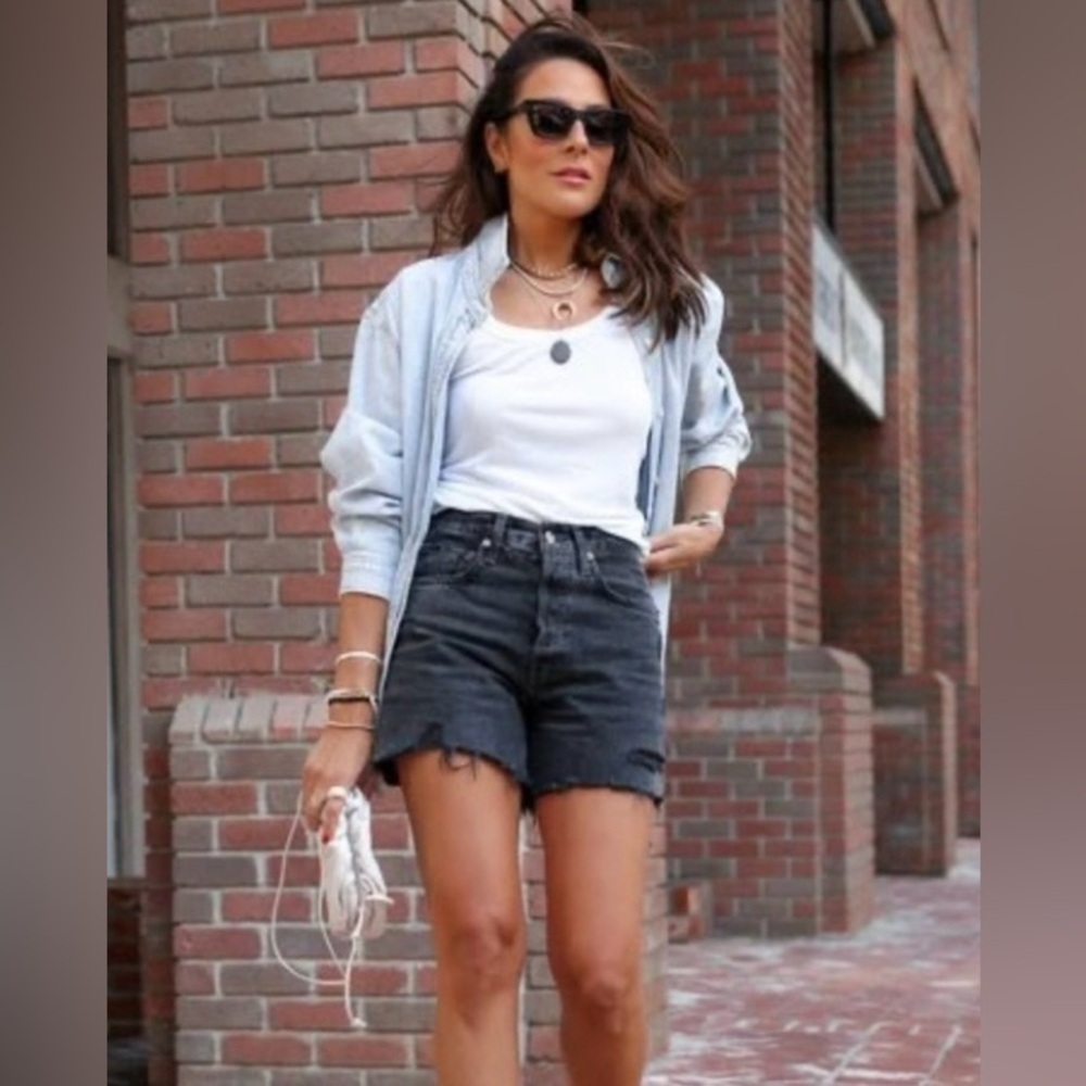 Celebrity Gold Black Distressed Cutoff Jean Shorts Size 12